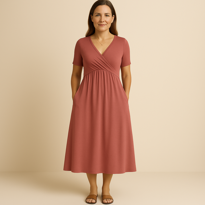 Kinga | Elegancka sukienka zakrywająca brzuch