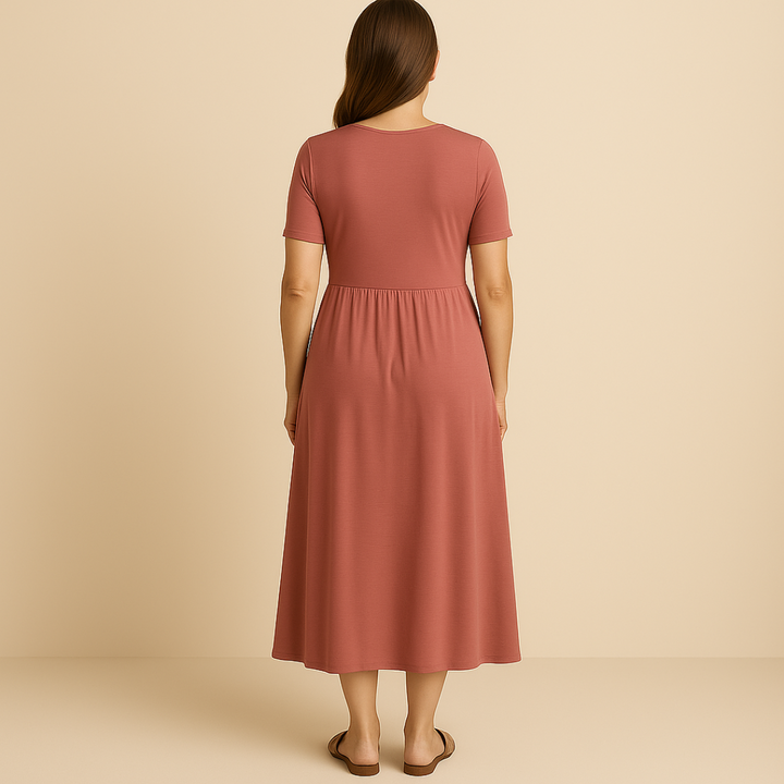 Kinga | Elegancka sukienka zakrywająca brzuch