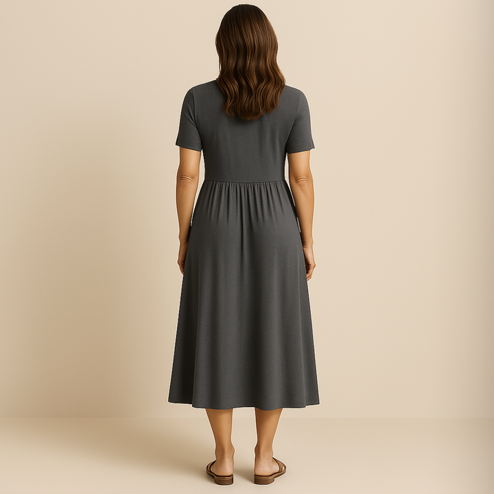 Kinga | Elegancka sukienka zakrywająca brzuch